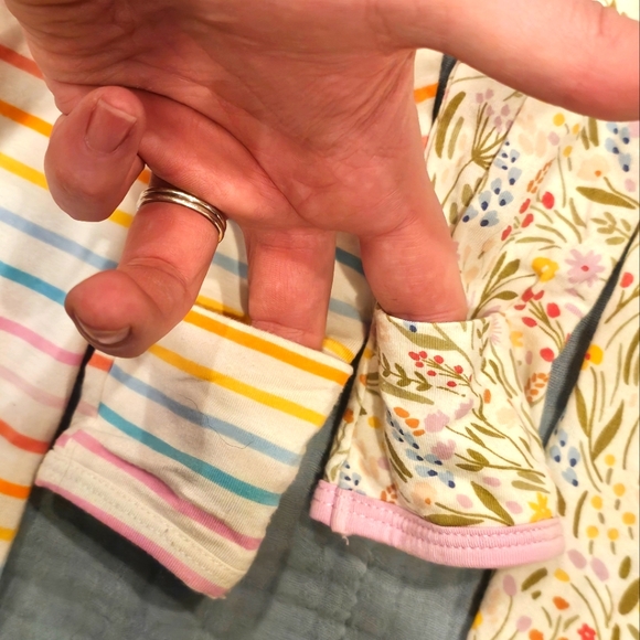 ๐ Magnetic Me Footie Bundle | Set of 2 | Revolutionary Magnetic Closures! - Picture 5 of 13